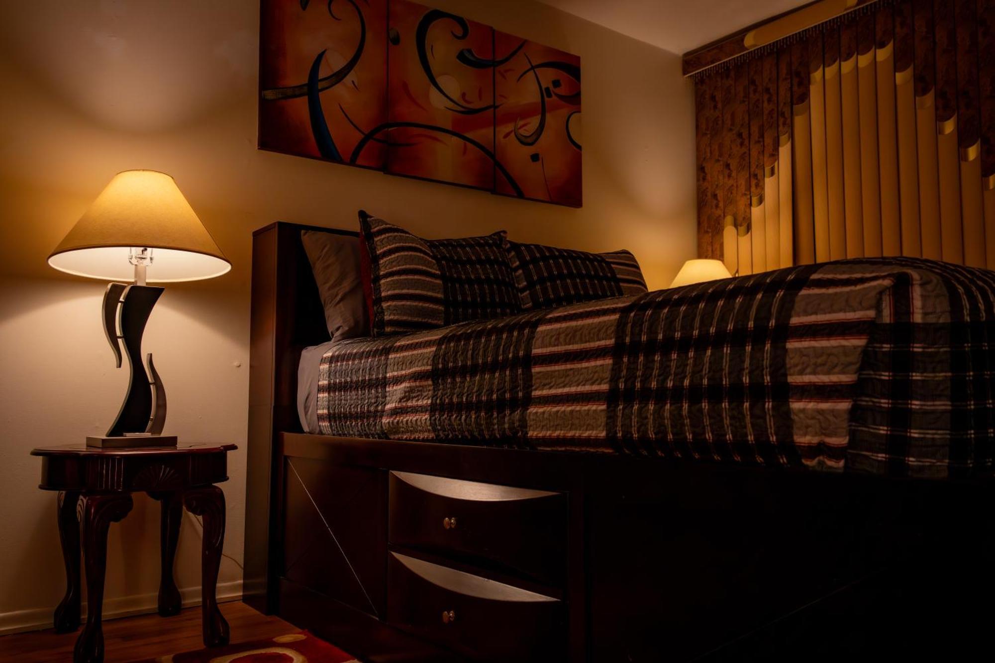Spacious Comfy Room In Cozy Classy Duplex Нью-Йорк Экстерьер фото